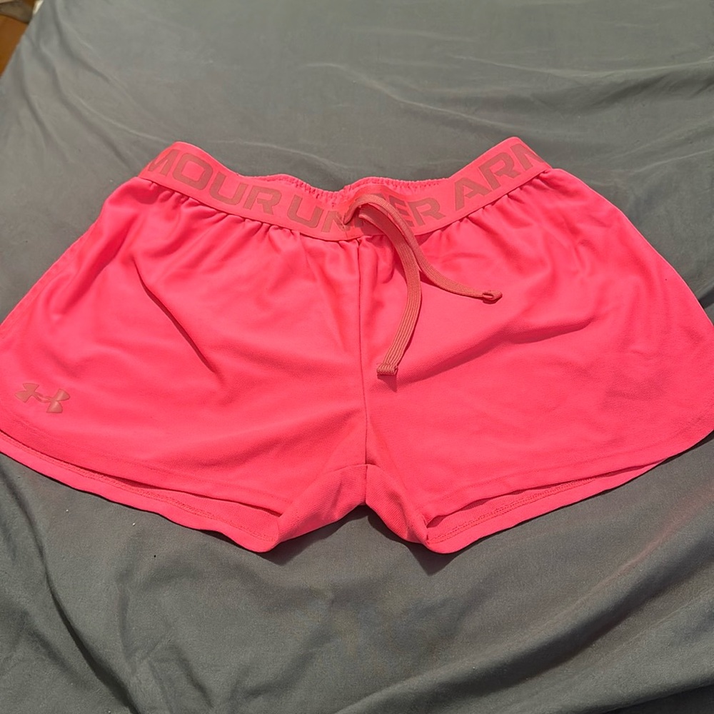 Youth large under armour shorts